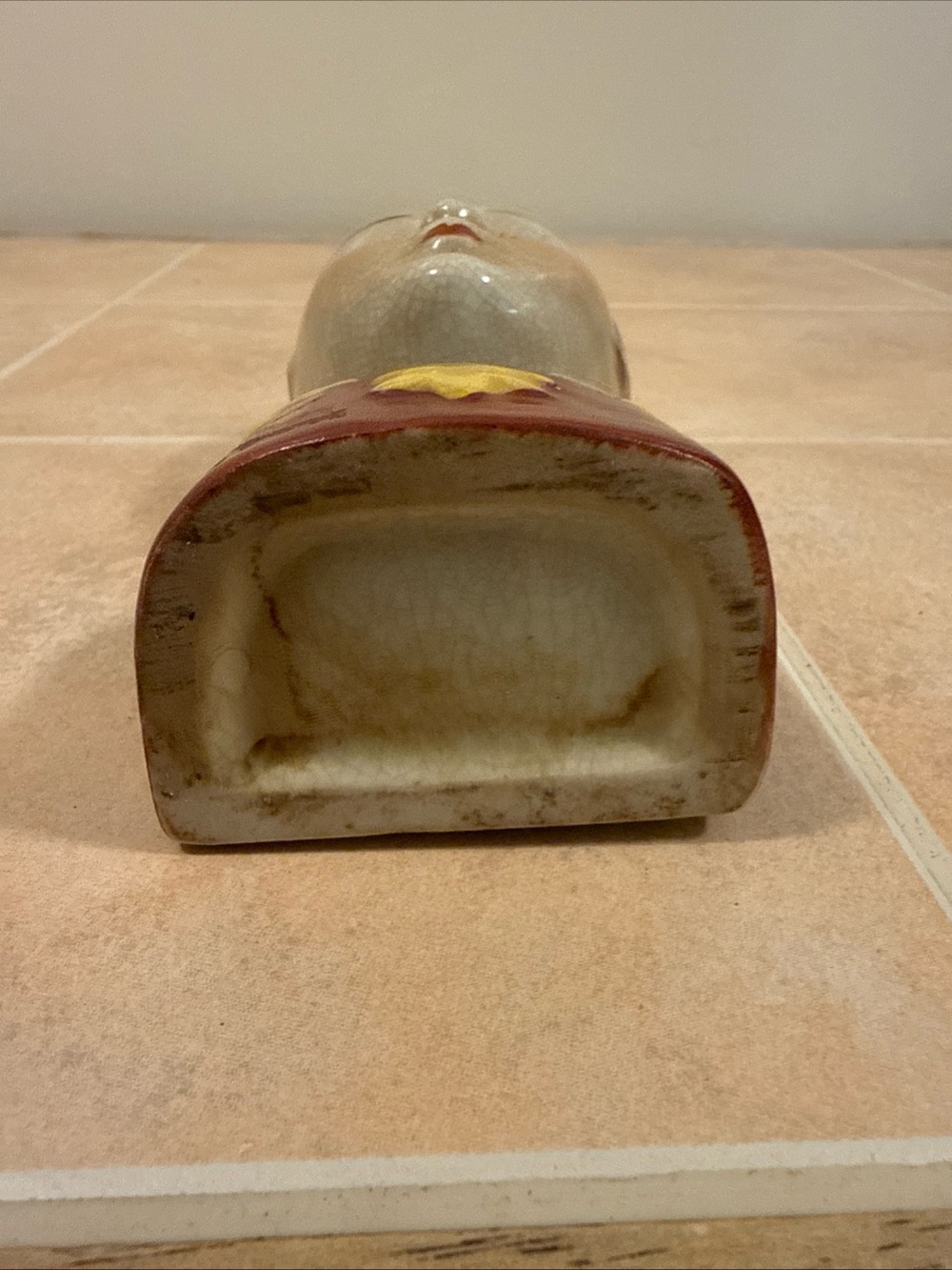Scandivanian Mid Century Wall Pocket Ceramic Head Vase - Picture 6 of 9